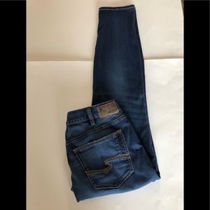 Silver Aiko High Skinny, Women’s 34 Jeans, GUC